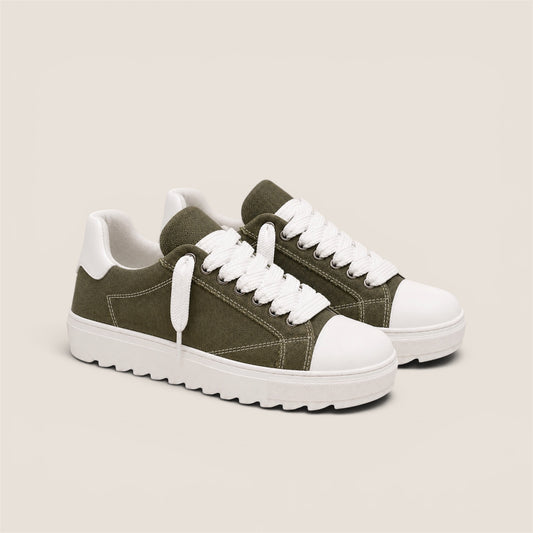 Sneaker Canvas Verde Oliva con Dettagli Bianchi