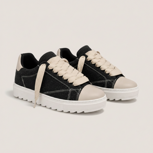 Sneaker Washed Canvas Nero con Dettagli Beige